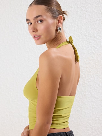 Trendyol Top in Grün