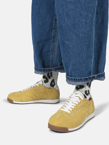 Crickit Sneaker ' TARA ' in Gelb: Vorderseite