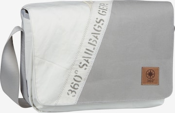 360 Grad Crossbody Bag 'Barkasse Mini' in White: front