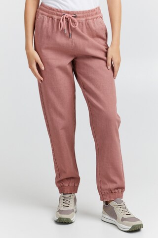 Oxmo Loose fit Athletic Pants in Pink: front