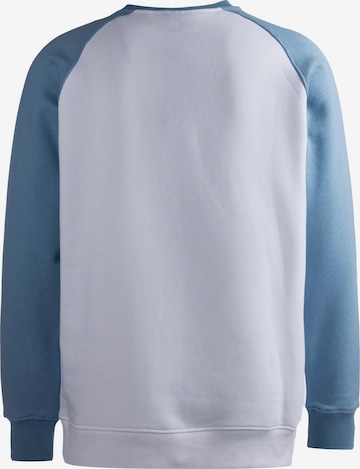 UMBRO Sweatshirt in Wit