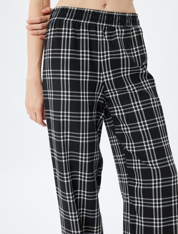 Koton Wide leg Trousers in Black
