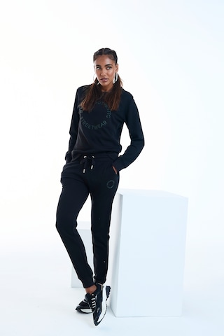 BENCH Sweatshirt in Black