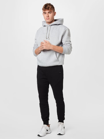 ABOUT YOU Hoodie 'Bent' in Grau