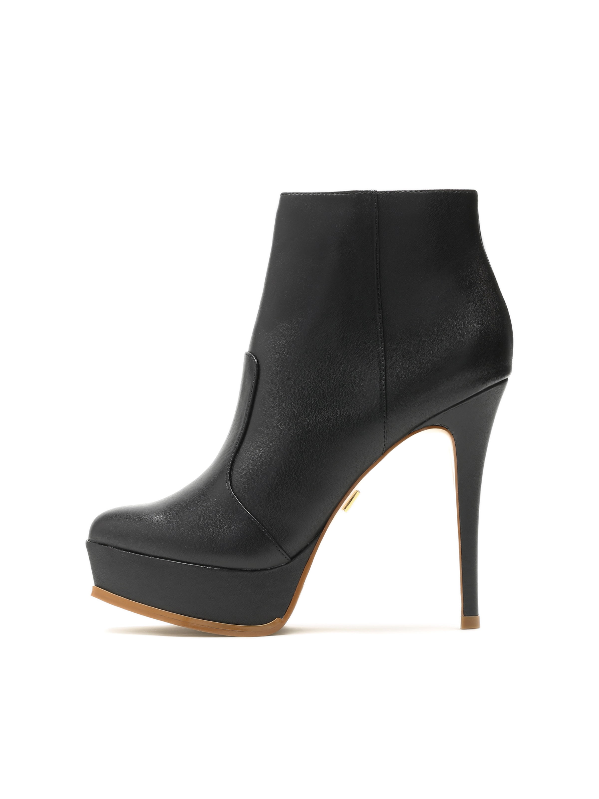 Boots di Kazar in nero: frontale