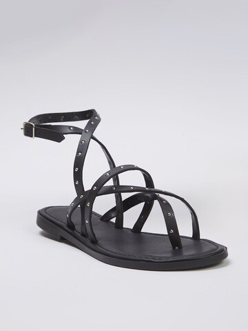 Trendyol T-bar sandals in Black: front