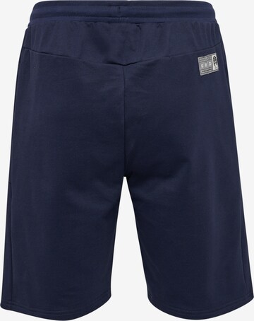 Hummel Regular Sportshorts 'Move' in Blau