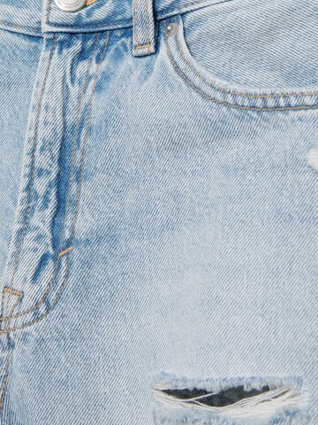 Pull&Bear Regular Shorts in Blau