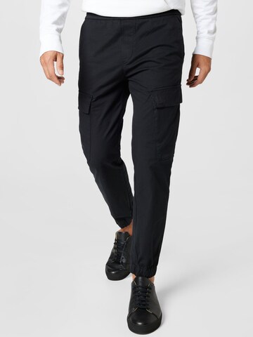 Marc O'Polo DENIM Tapered Cargobroek in Zwart: voorkant