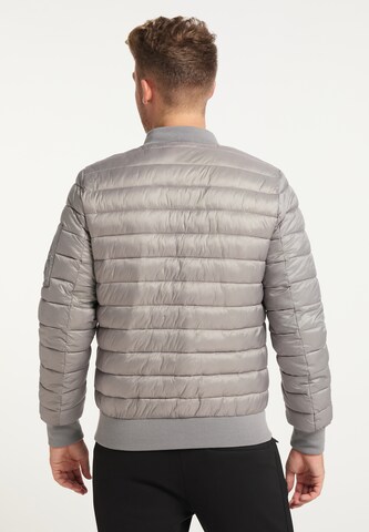 Mo SPORTS Between-Season Jacket in Grey