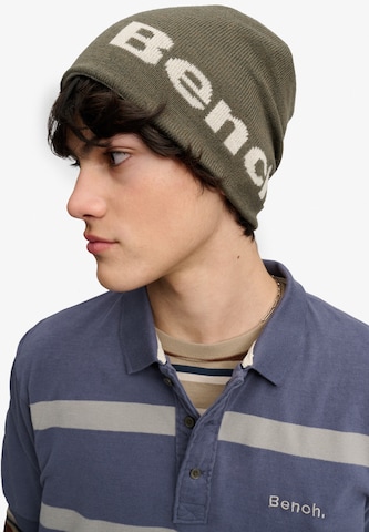 Bonnet 'Bench X Superdry&Co' BENCH en vert