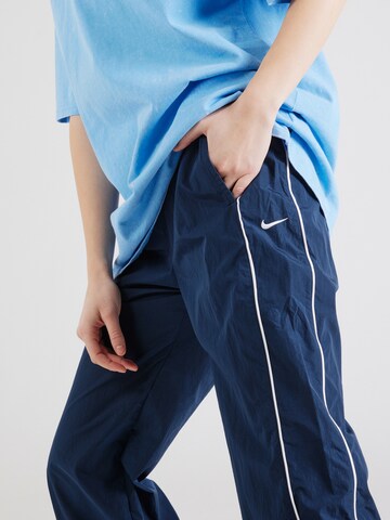 Loosefit Pantalon Nike Sportswear en bleu