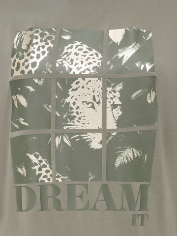 T-shirt 'ONLFREE NEW' ONLY en vert