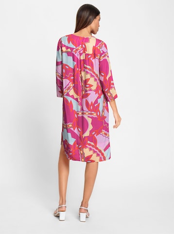 Rochie de la heine pe roz