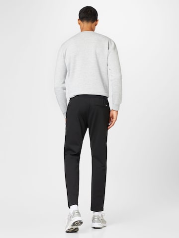 Calvin Klein Regular Chino Pants in Black