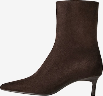 Bottines Bershka en marron : devant