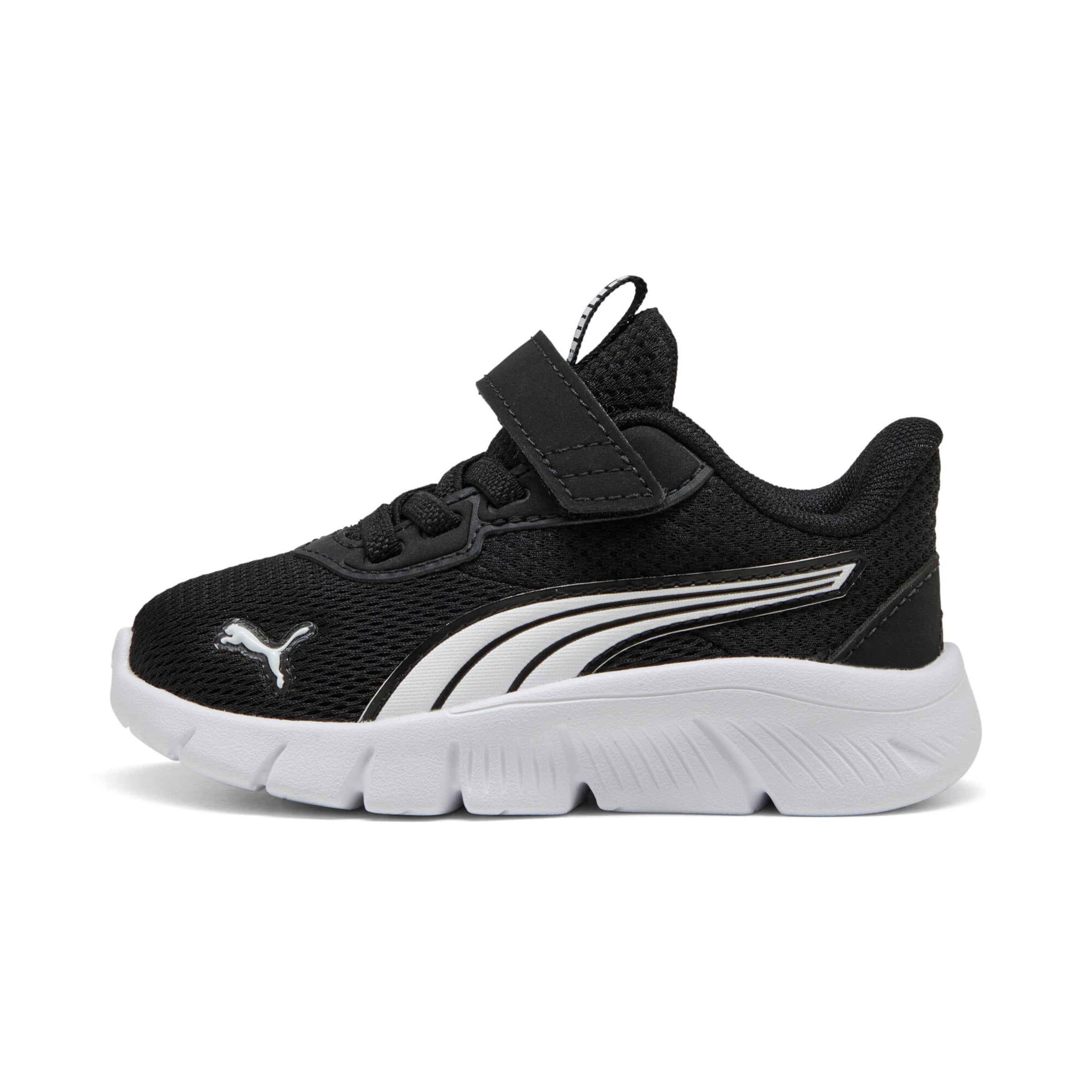 PUMA Sneakers in Black: front
