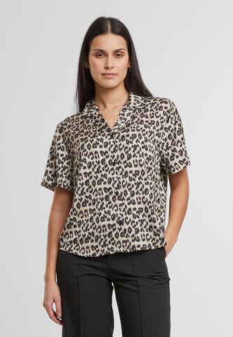 Urban Classics Bluse in Braun: Vorderseite
