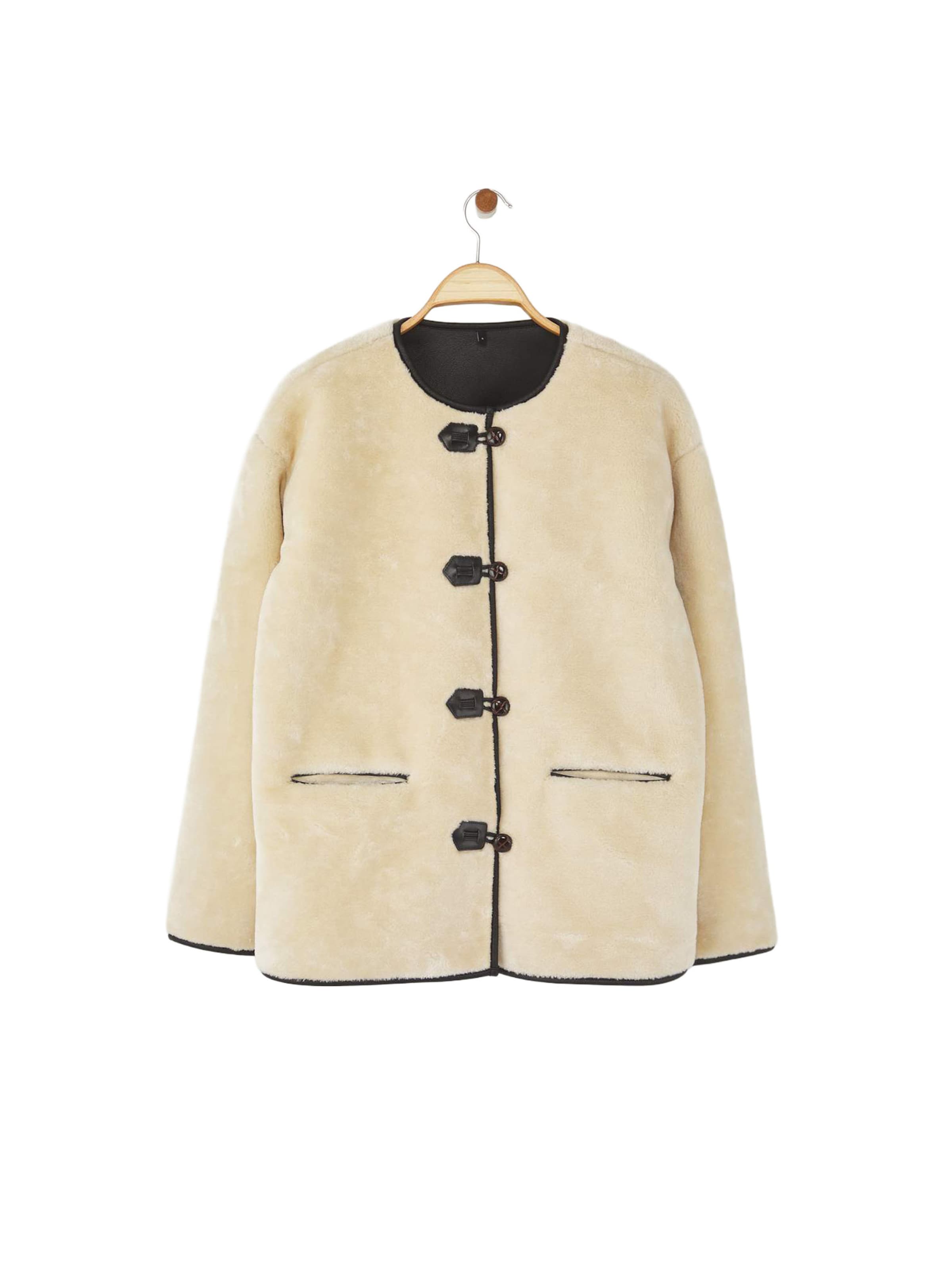 Trendyol Jacke in Beige: Vorderseite