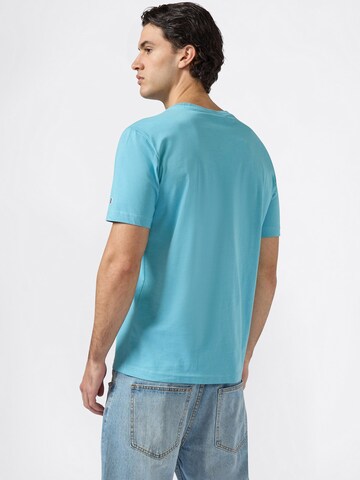 Champion Authentic Athletic Apparel T-Shirt in Blau