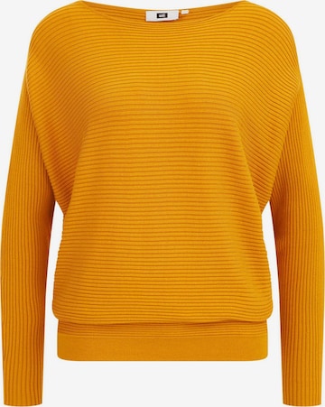 WE Fashion Sweater in Yellow: front