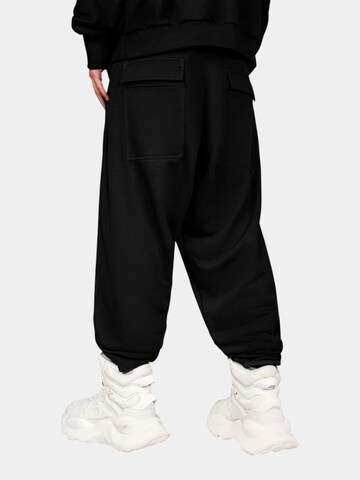 regular Pantaloni per costume tradizionale 'Vanguard Pants - P17179' di Made By Society in nero