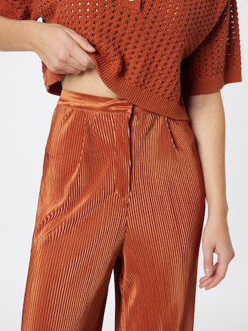 Nasty Gal Wide leg Pleat-Front Pants in Orange