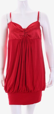 Select Longtop in S in Red: front