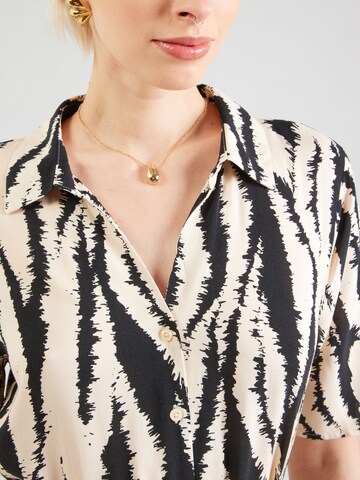 Robe-chemise 'JDYSTARR' JDY en beige
