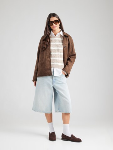 ONLY Пуловер 'ONLKATIA' в кафяво