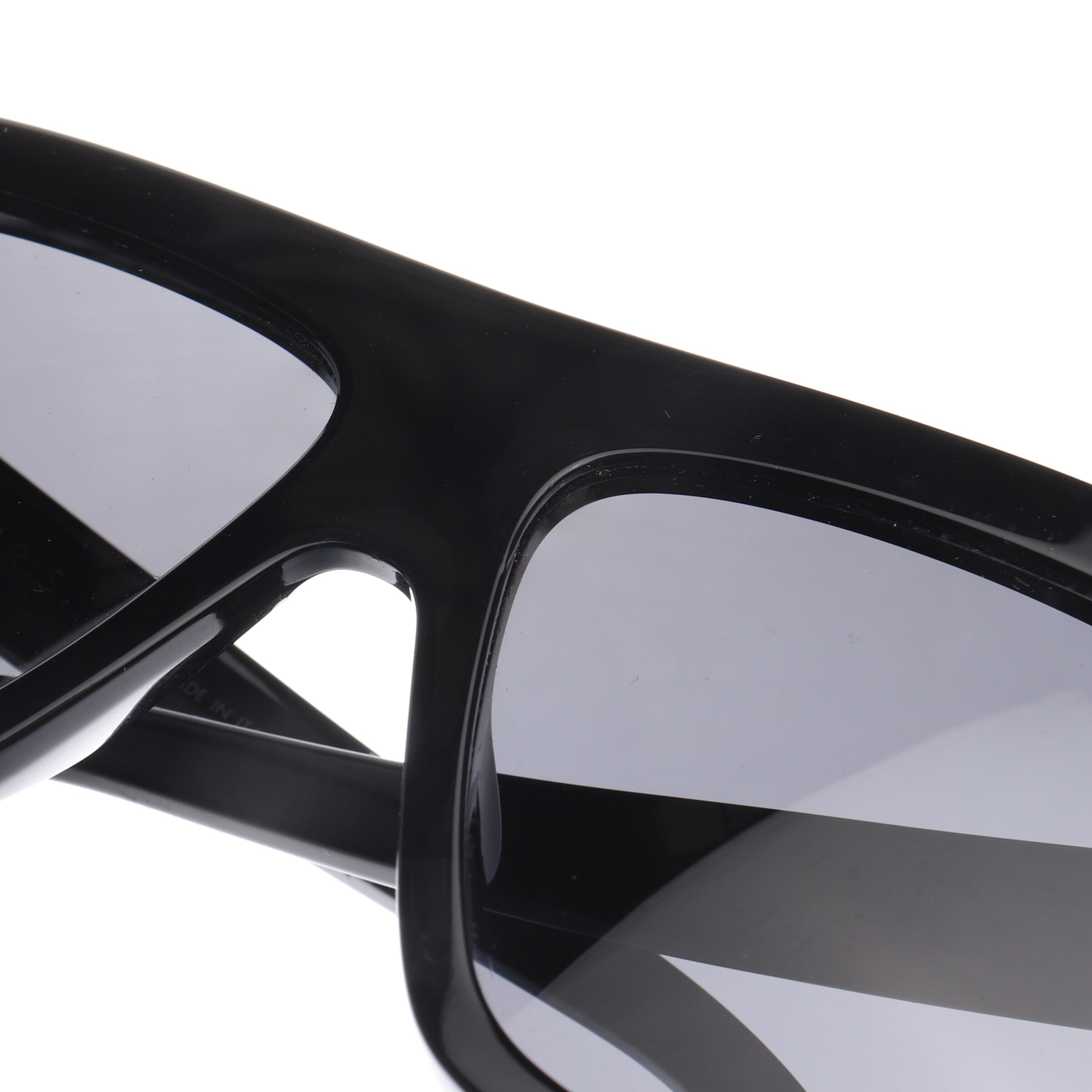 Céline Sunglasses in One size in Black