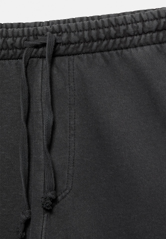 Pull&Bear Baggy Byxa 'STWD' i svart