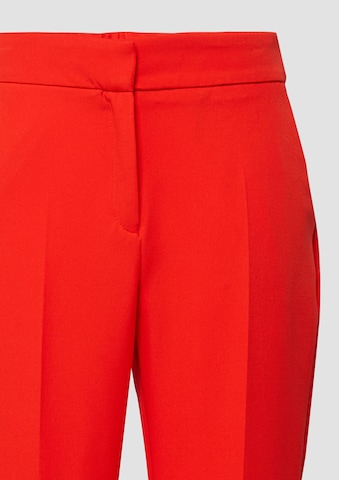 s.Oliver Tapered Hose in Rot