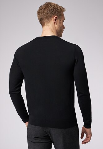 ROY ROBSON Sweater in Black