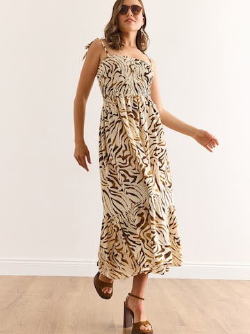 olalook Kleit, värv beež