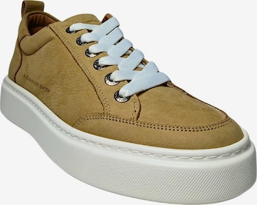 Baskets basses Alexander Smith en beige : devant