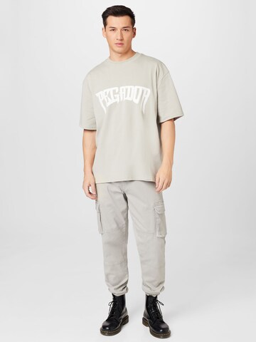 Pegador T-Shirt 'BANCRO' in Grau