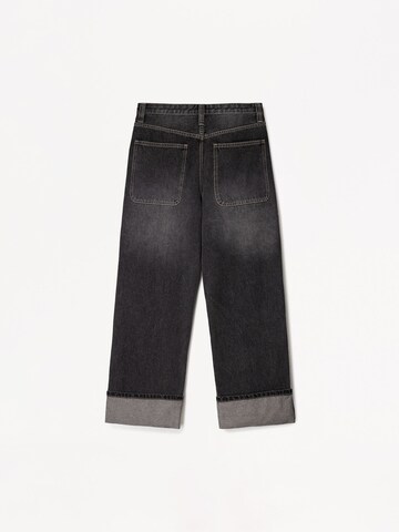 BershkaLoosefit Traperice - siva boja