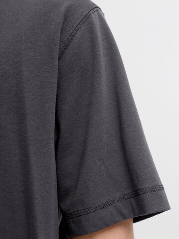 T-Shirt 'JORNorrebro' JACK & JONES en gris