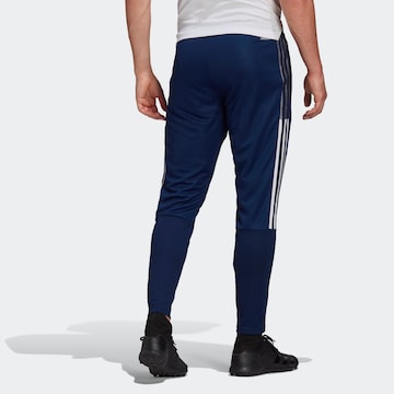 Tapered Pantaloni sportivi 'Tiro 21 ' di ADIDAS SPORTSWEAR in blu