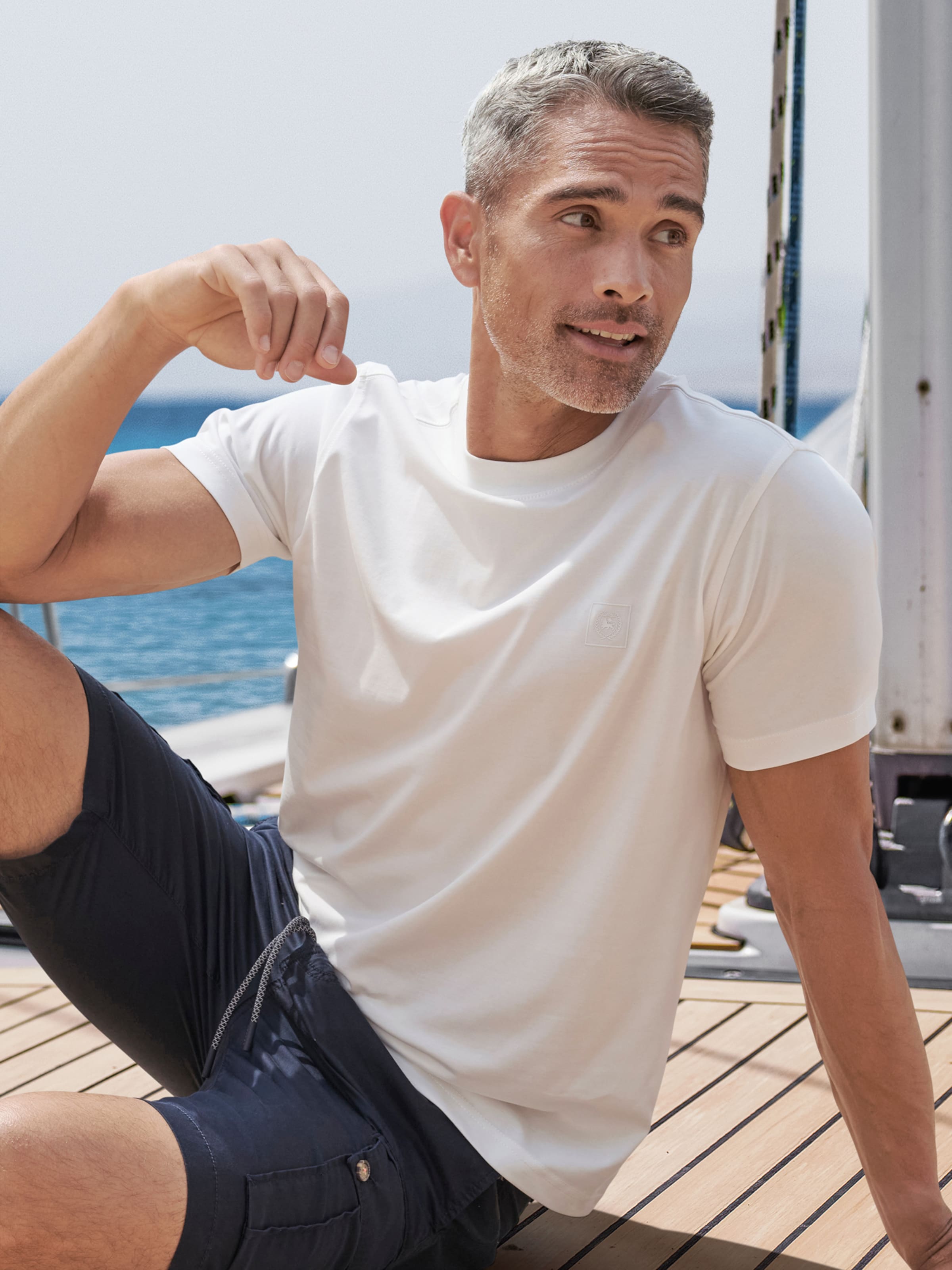 T-Shirt LERROS en blanc : devant