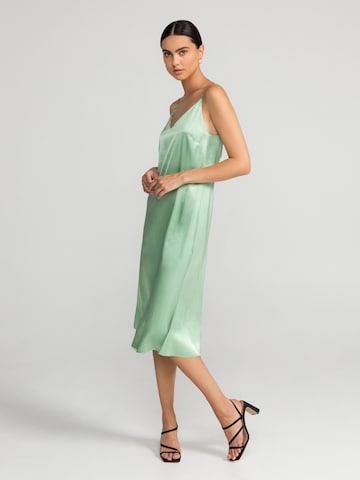 LOVJOI Dress ' Elaine ' in Green