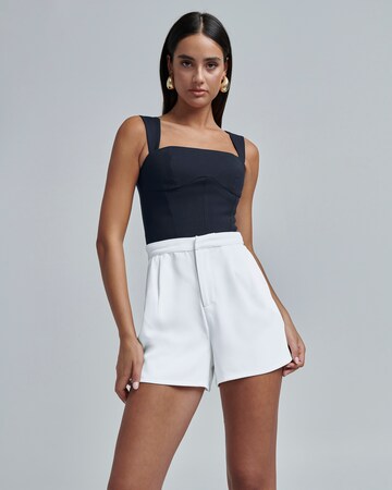 BWLDR Regular Pleat-front trousers 'Adrew' in White: front