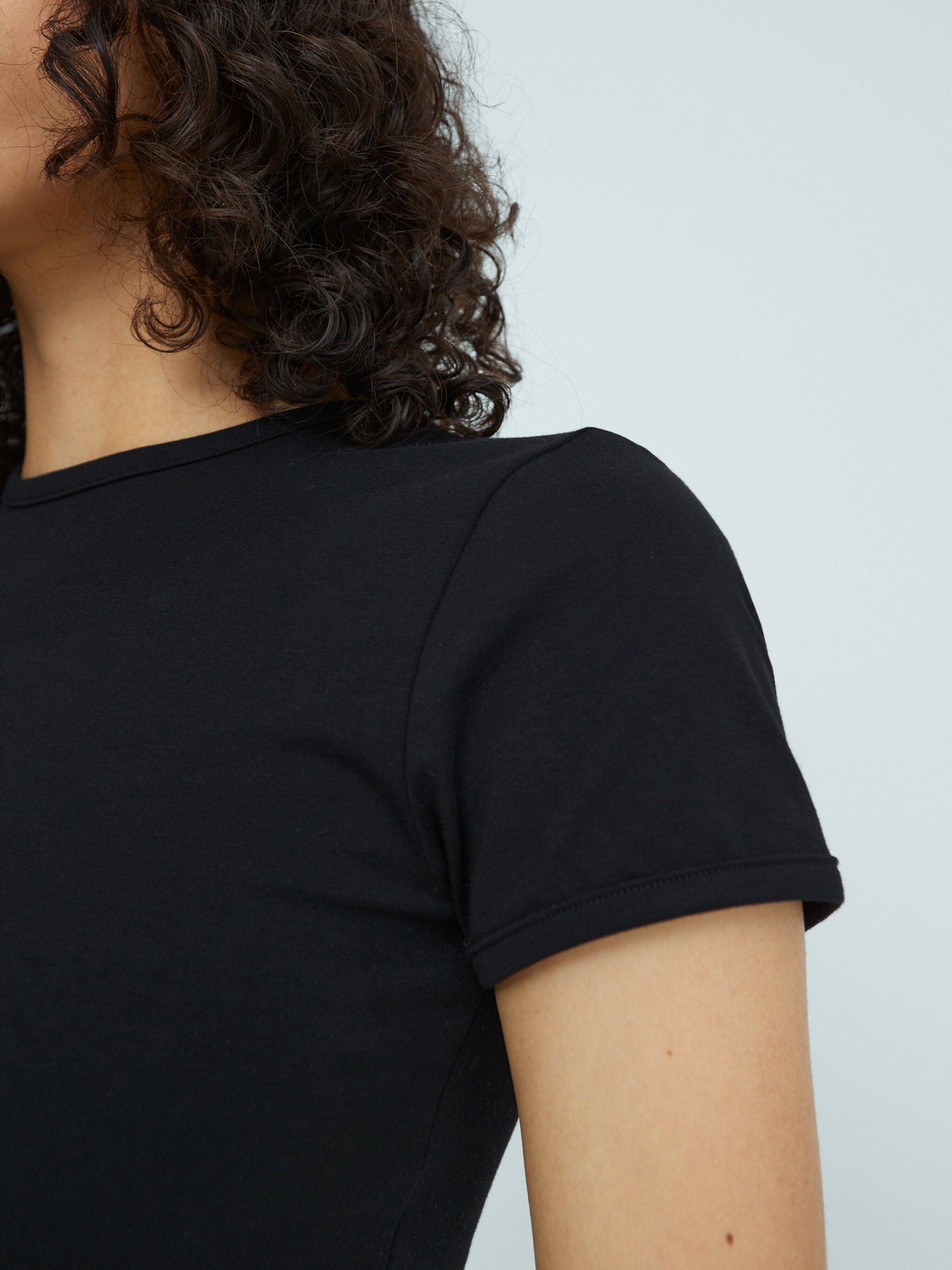 EDITED Producten Shirt Zwart