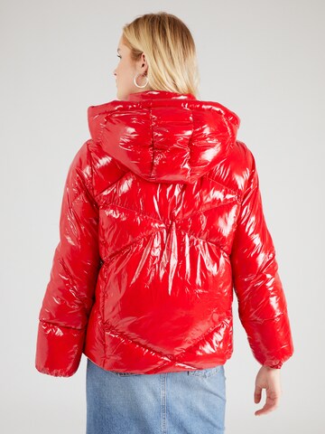 Trendyol Zimní bunda – červená
