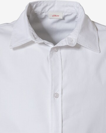 s.Oliver - Regular Fit Camisa em branco