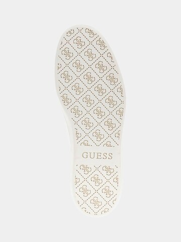 GUESS Sneaker 'Nola' in Weiß