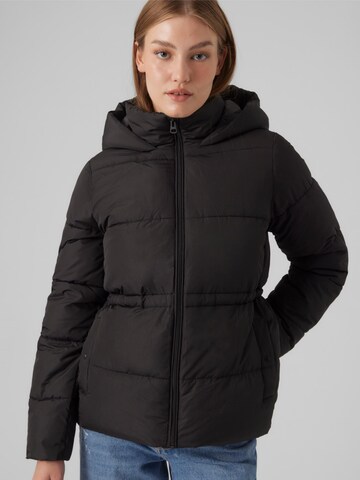 VERO MODA Zimní bunda – černá