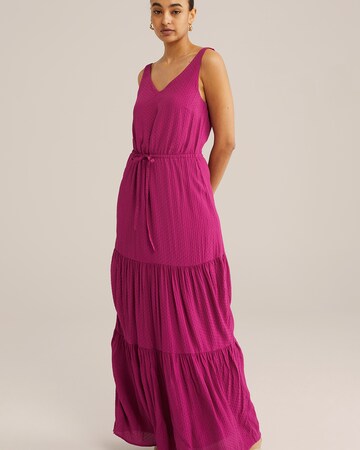 WE Fashion Φόρεμα σε ροζ: μπροστά