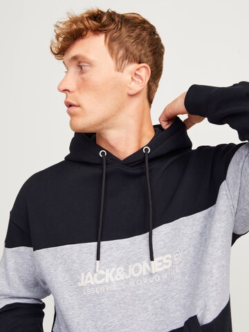 JACK & JONES - Sweatshirt 'Legacy' em preto